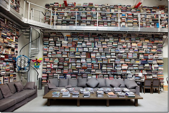 4_2_09_karl_lagerfeld_thumb[2][1]